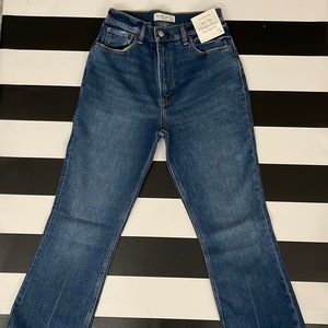 ABERCROMBIE AND FITCH ULTRA HIGH RISE VINTAGE FLARE
